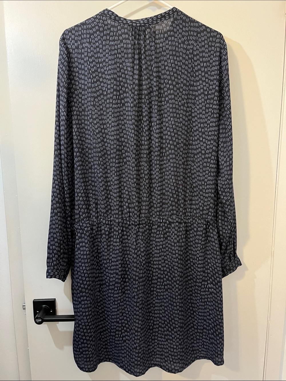 Hilary Radley Navy & white Printed Long-Sleeve Drawstring waist Dress - Picture 3 of 9